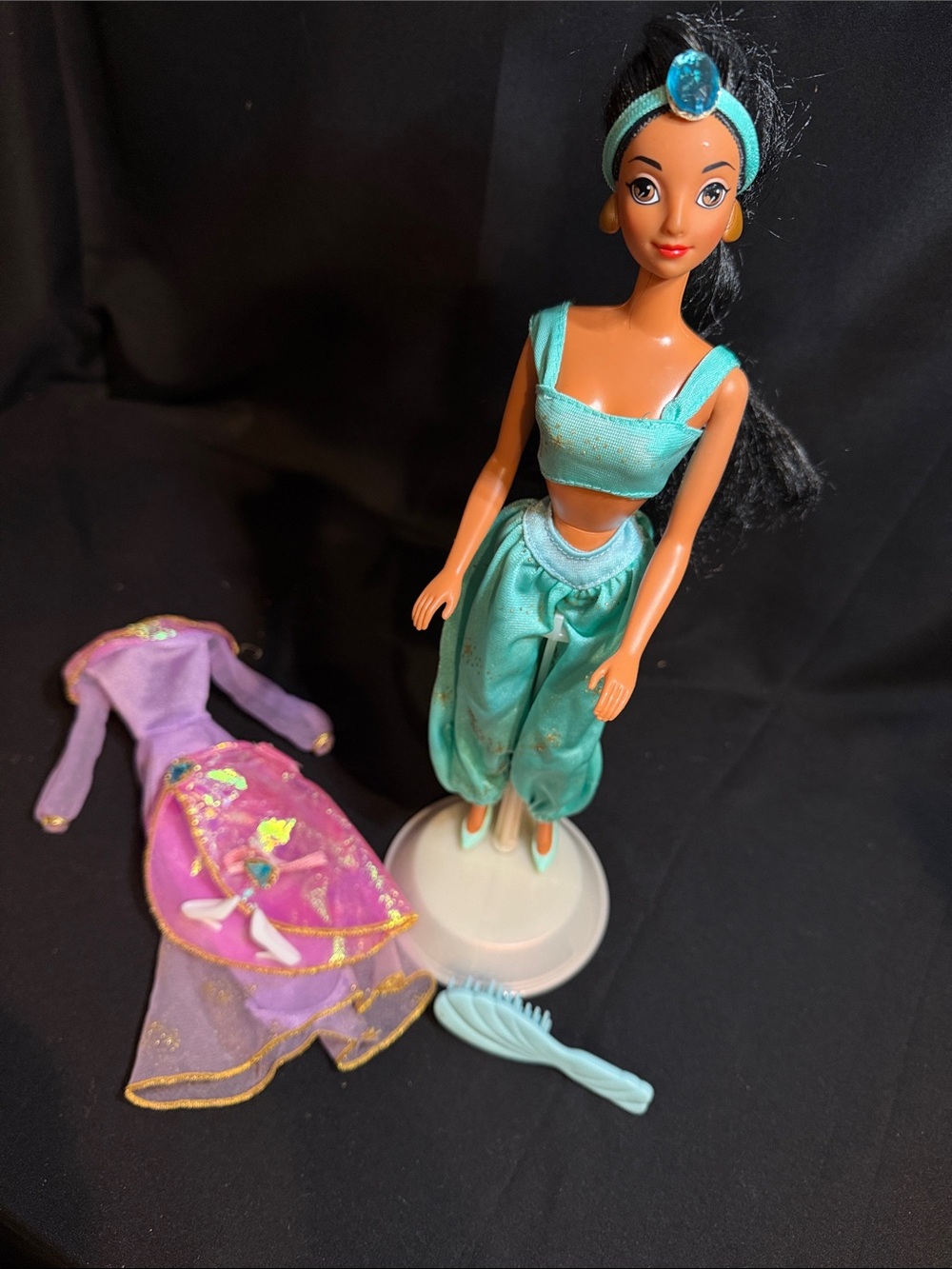 1992 Vintage Disney's Aladdin Jasmine Doll ~ Two Outfits